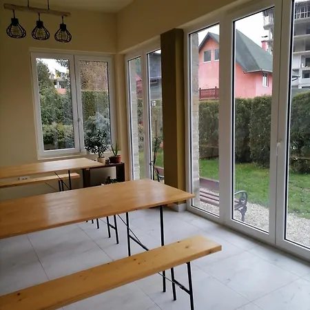 Bozovic Apartment *